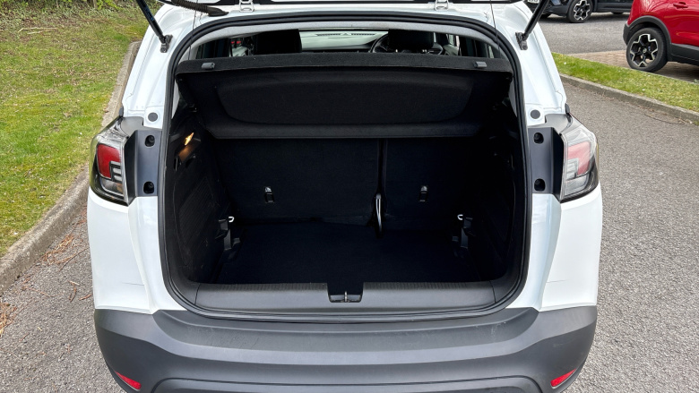 Vauxhall Crossland 1.2 Design 5dr Petrol Hatchback